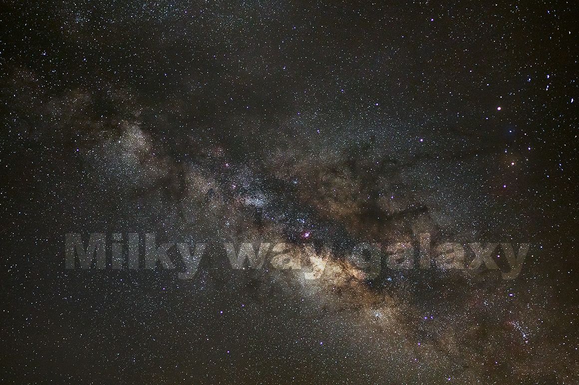 Milky way Comet and Comet 252P/LINEAR example image 1