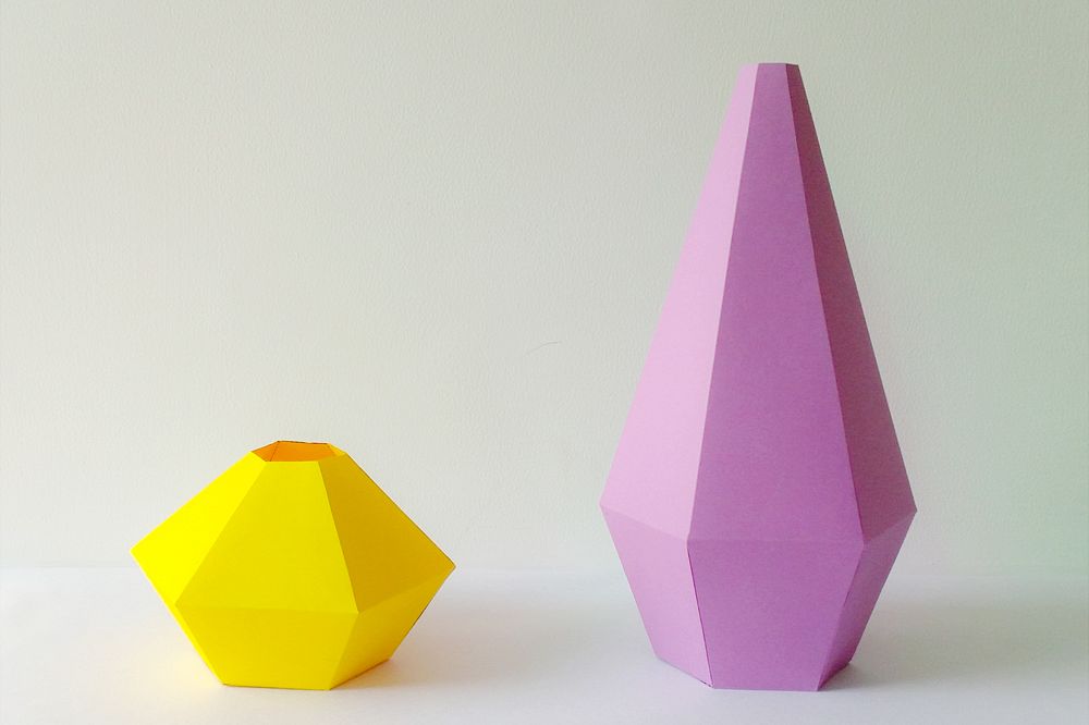 DIY Paper Vases - 3d papercraft example image 1