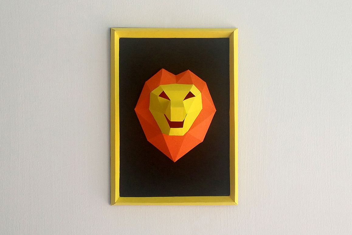 DIY Lion Frame - 3d papercraft example image 1