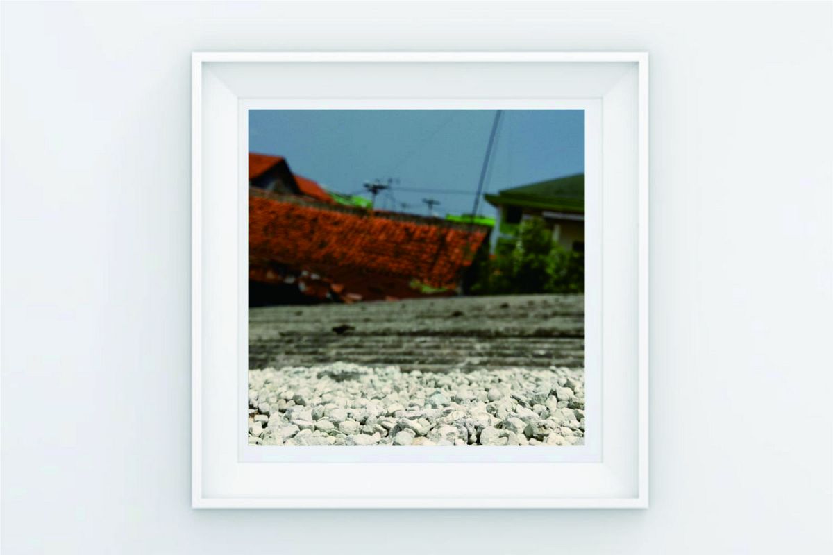 FRAME POSTER UNKNOWN OBJECT example image 1