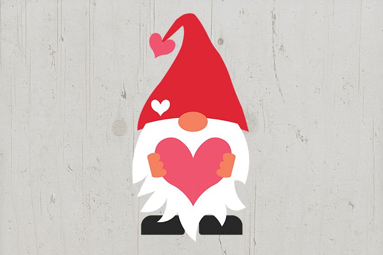 gnome holding heart, gnome valentine